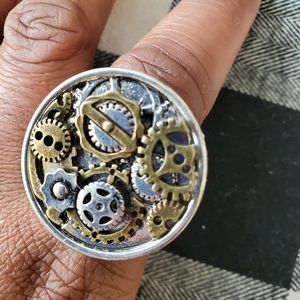 New Compass Stretch Ring